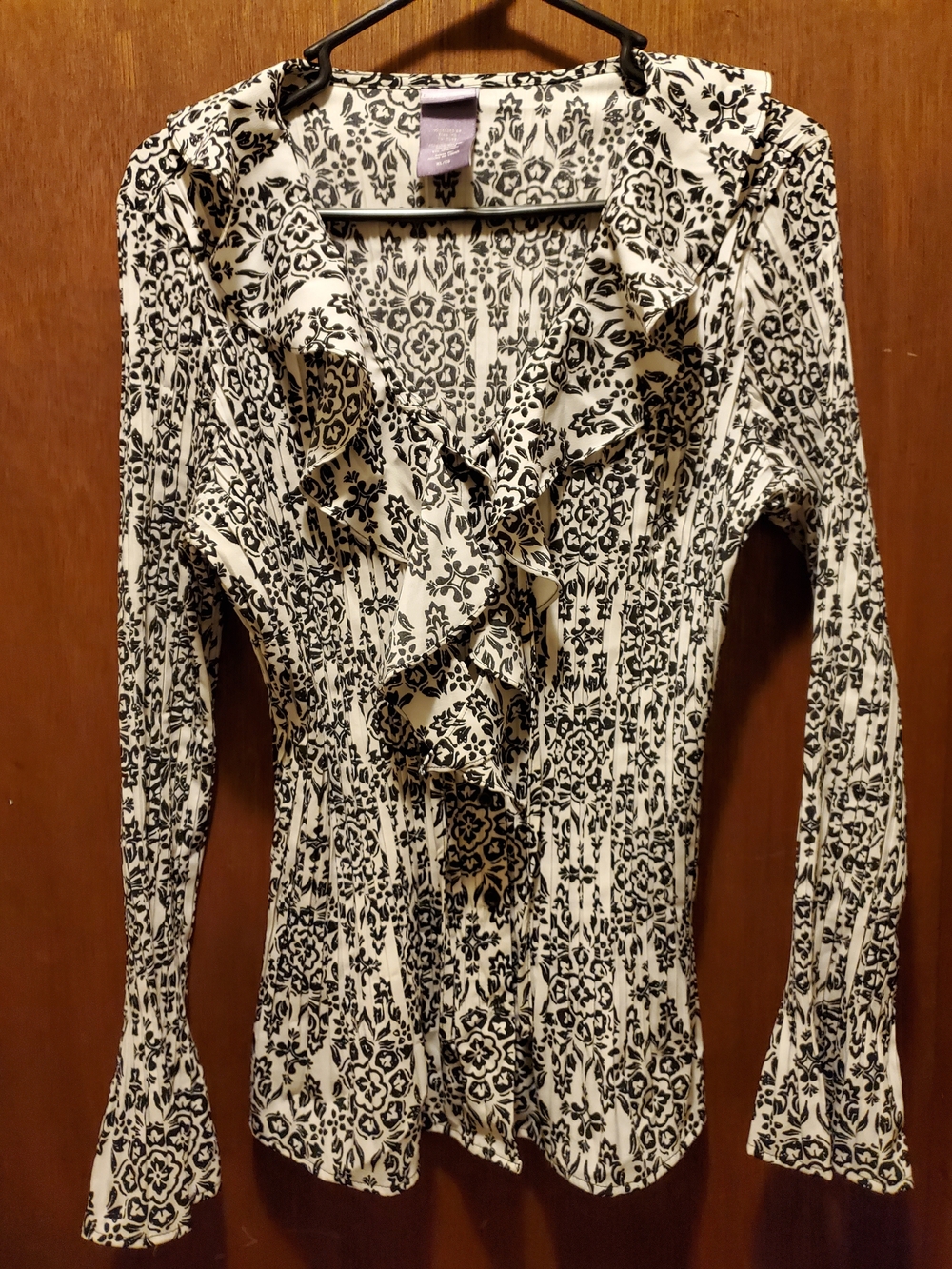 Laura Scott Black and White Floral Ruffle Button-Down Blouse